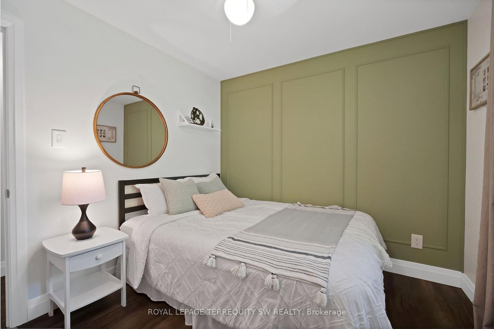 2249 Willard Avenue • Innisfil, ON photo 37