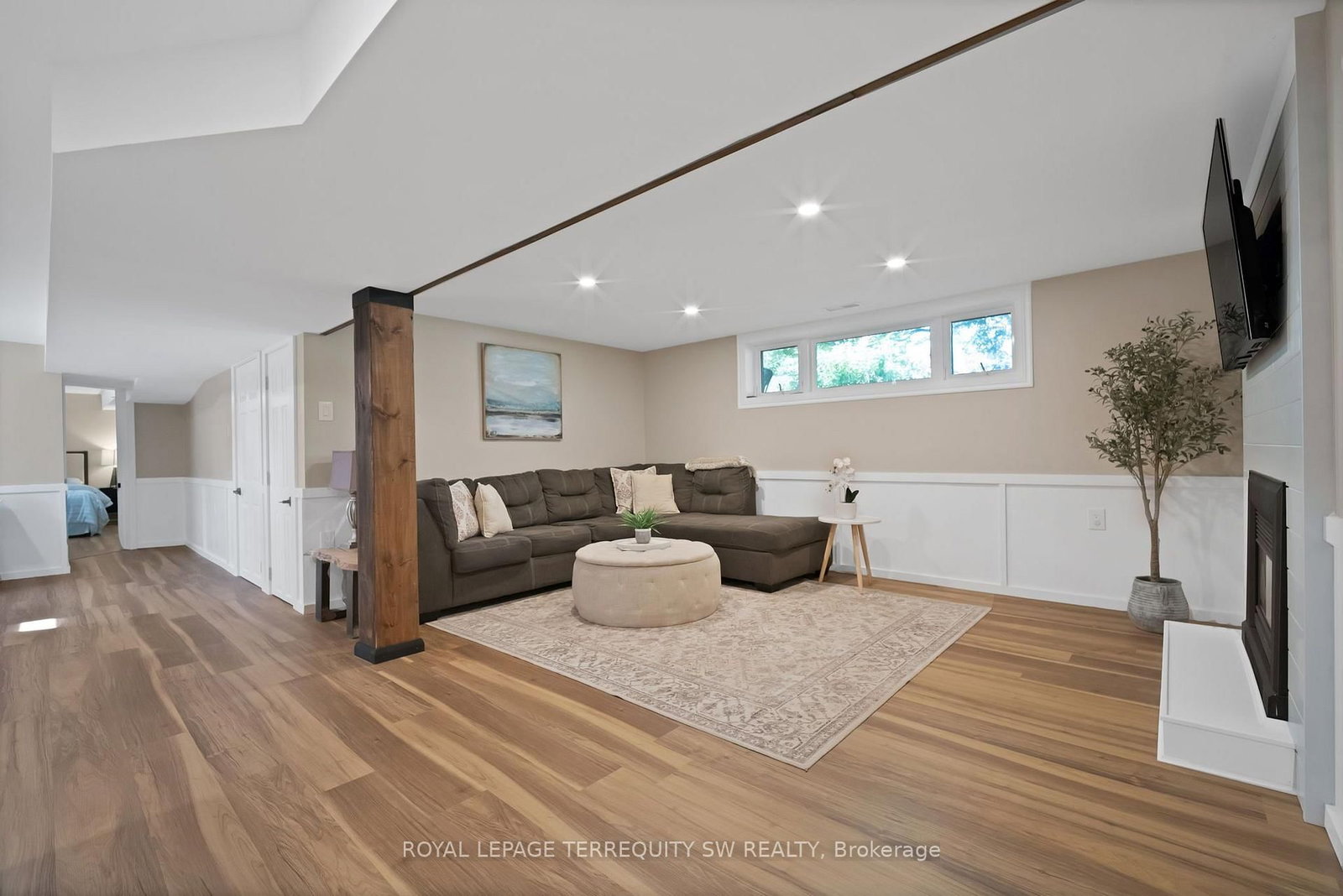2249 Willard Avenue • Innisfil, ON photo 41