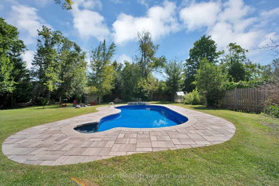 2249 Willard Avenue • Innisfil, ON photo 6