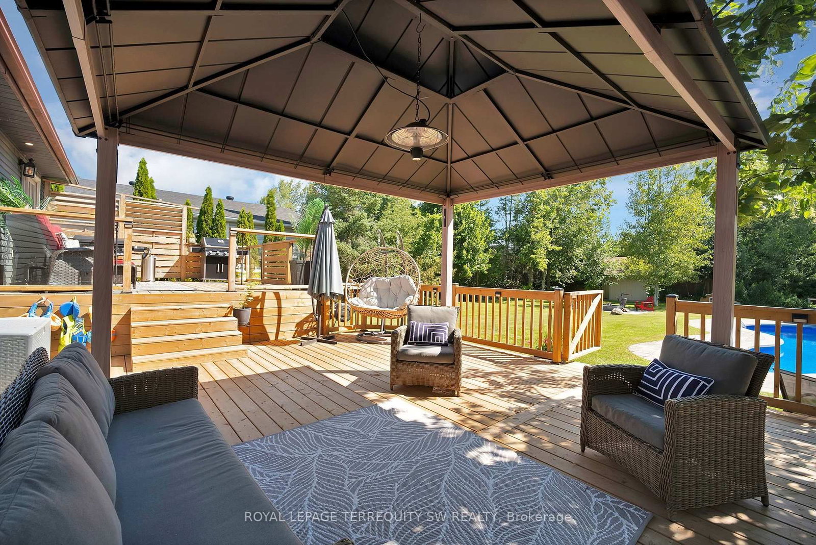 2249 Willard Avenue • Innisfil, ON photo 7