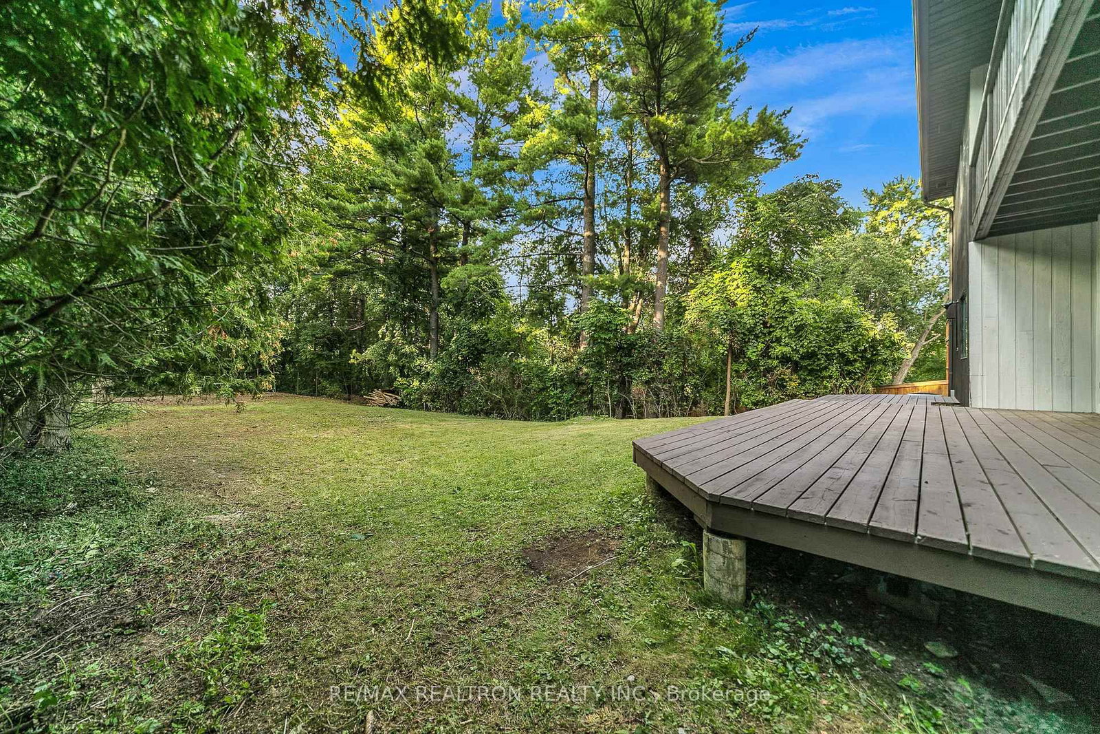 90 Proctor Avenue • Markham, ON photo 46