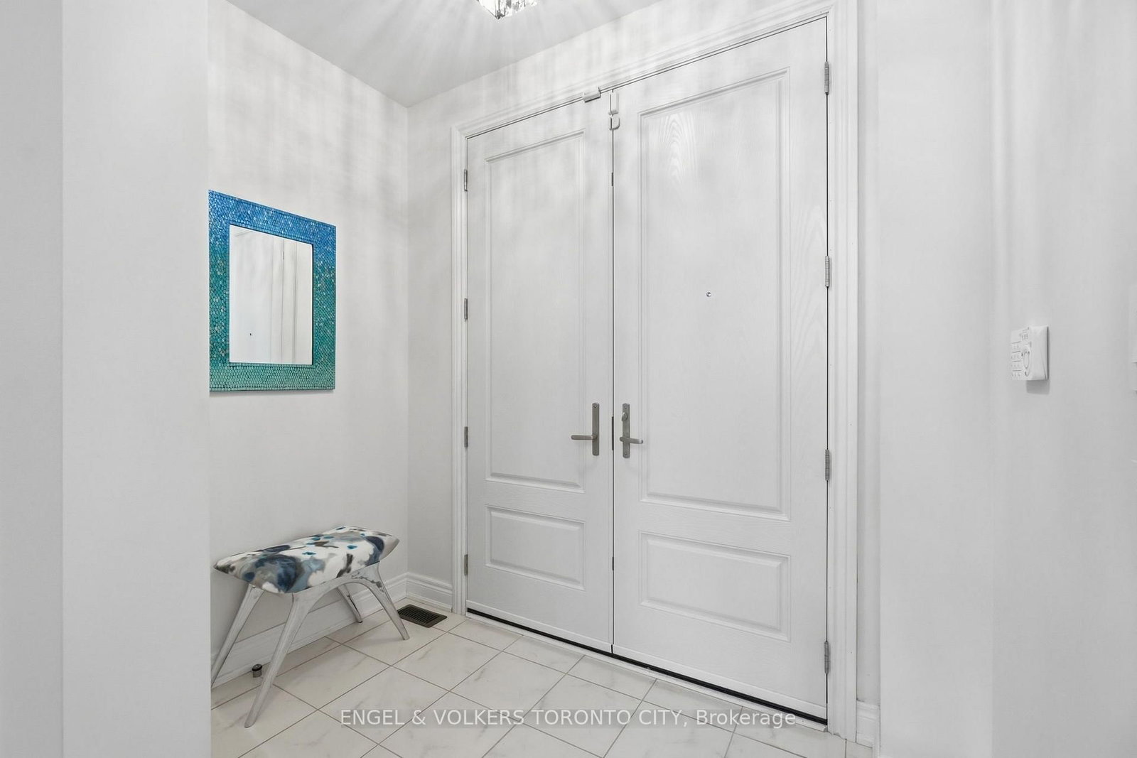 78 Drizzel Crescent • Richmond Hill, ON photo 9