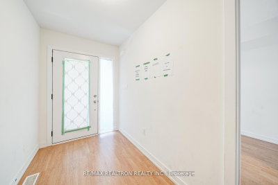 119 Cornell Rouge Boulevard • Markham, ON photo 4