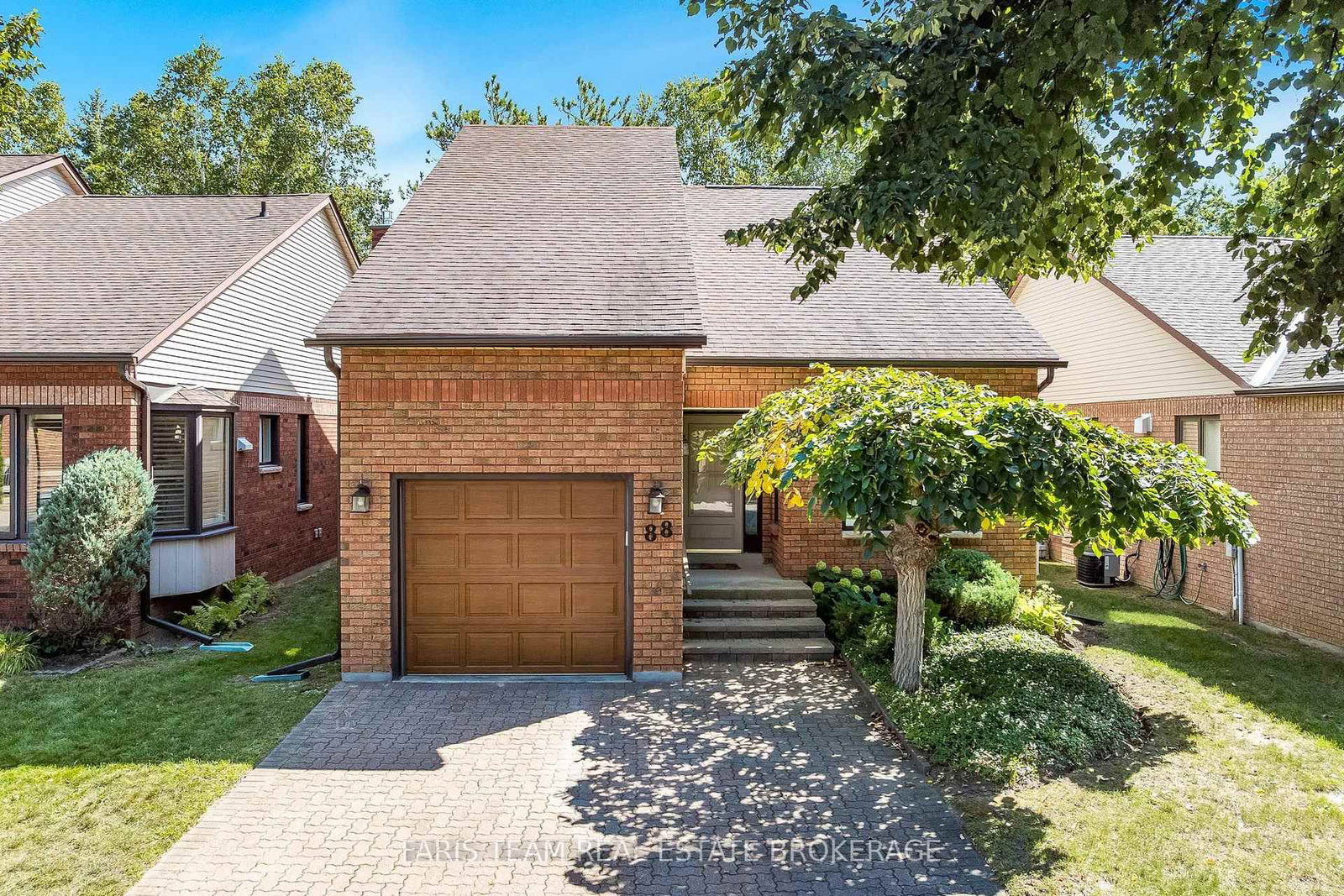 88 Green Briar Road • New Tecumseth, ON photo 1