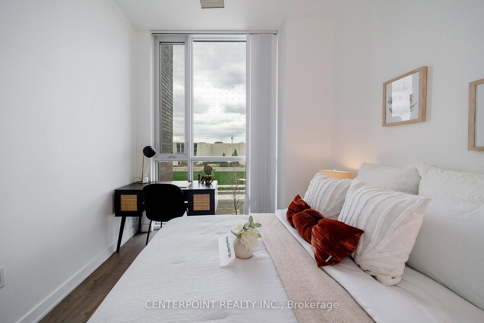 60 Honeycrisp Crescent • #219 • Vaughan, ON photo 9