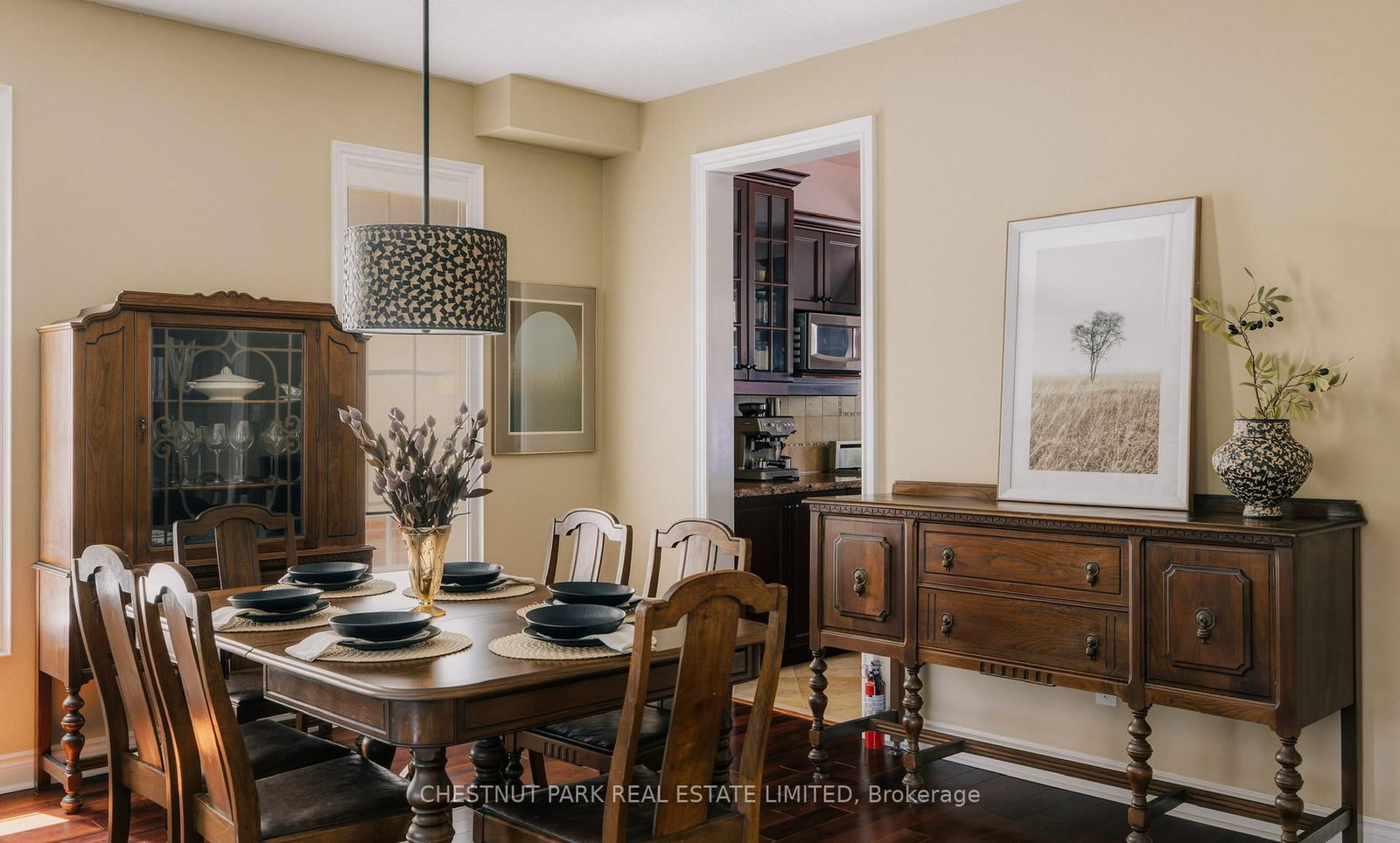 8 Cyril Richardson Court • Uxbridge, ON photo 17
