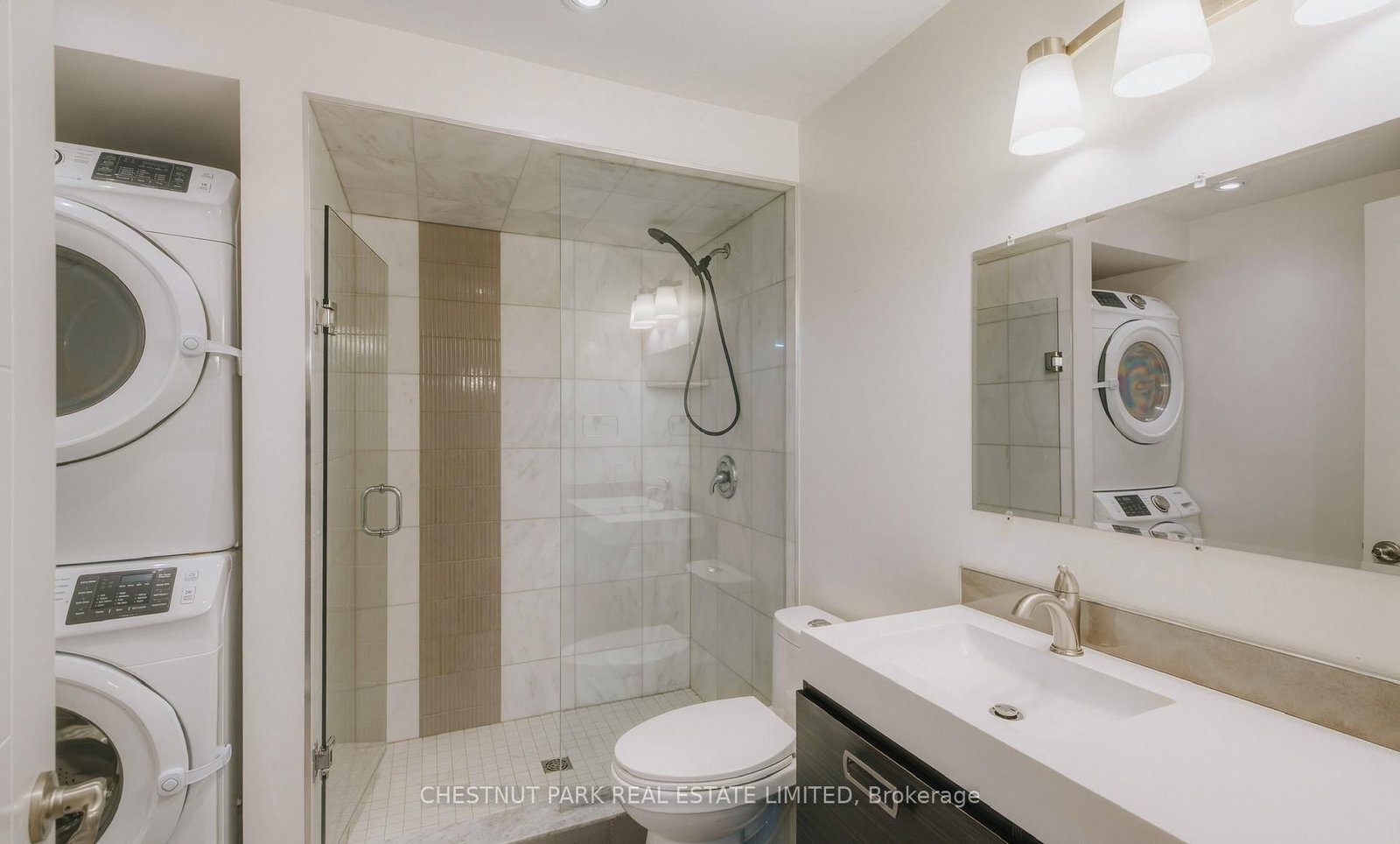 8 Cyril Richardson Court • Uxbridge, ON photo 39