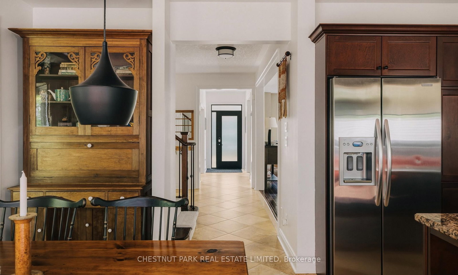 8 Cyril Richardson Court • Uxbridge, ON photo 4