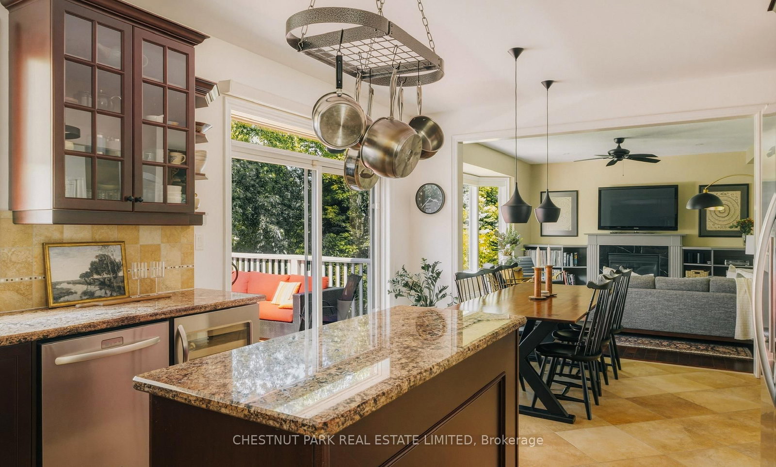8 Cyril Richardson Court • Uxbridge, ON photo 5