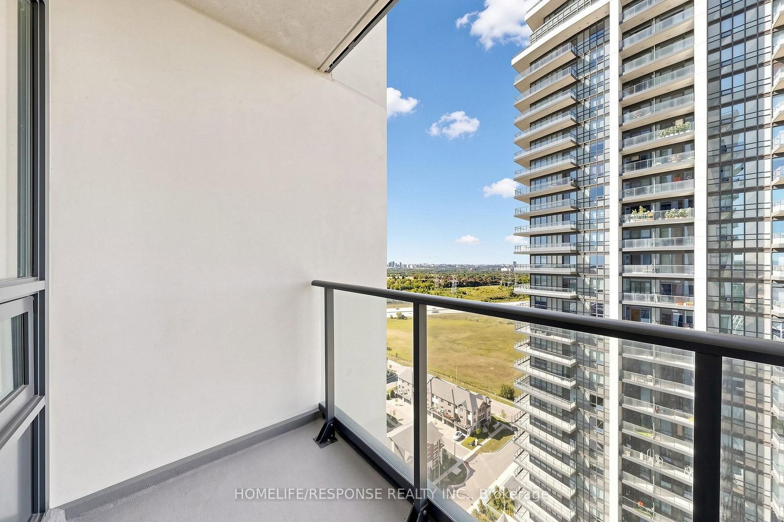 38 GANDHI Lane • #2511 • Markham, ON photo 24