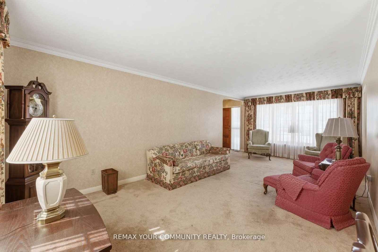 29 Patricia Drive • King, ON photo 6