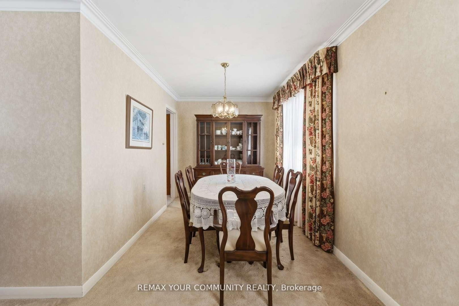 29 Patricia Drive • King, ON photo 8
