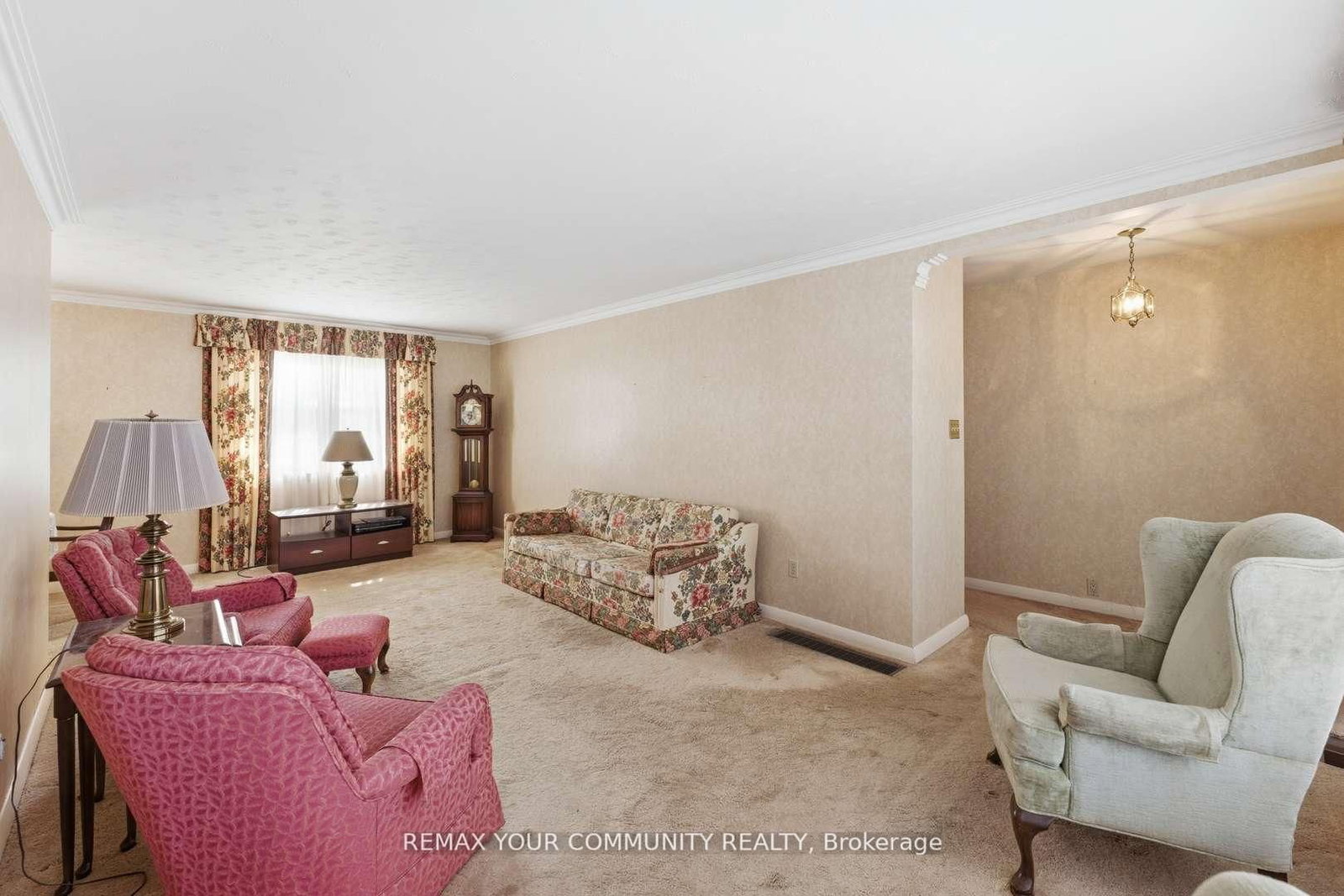 29 Patricia Drive • King, ON photo 9
