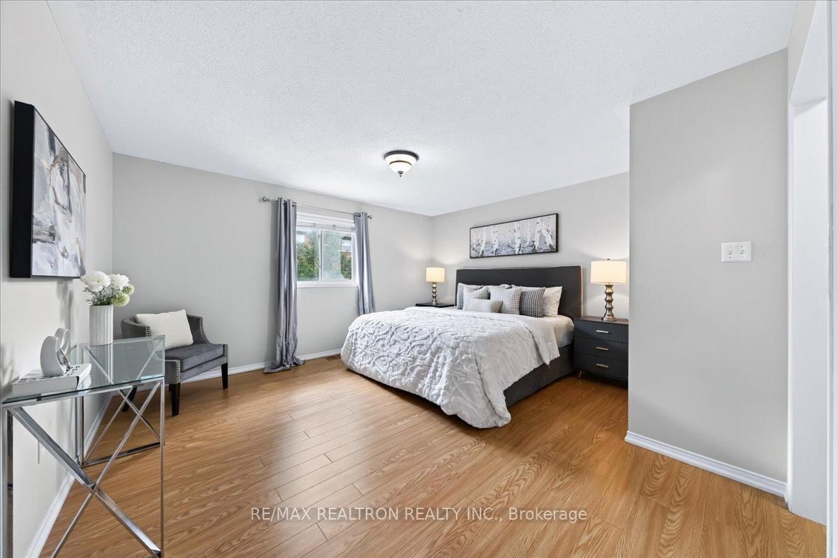 37 Lebovic Drive • Richmond Hill, ON photo 25