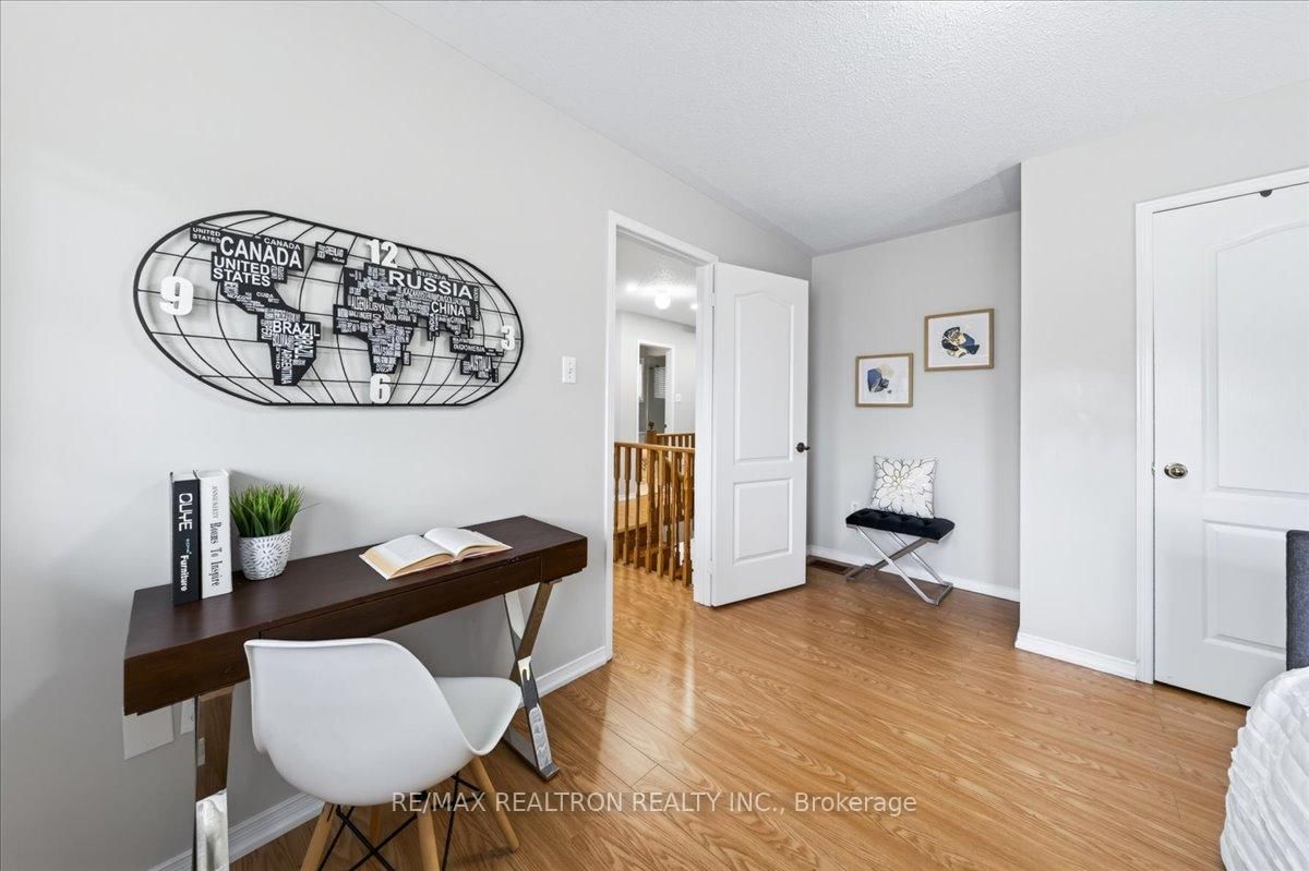 37 Lebovic Drive • Richmond Hill, ON photo 36