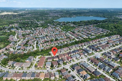 37 Lebovic Drive • Richmond Hill, ON photo 4