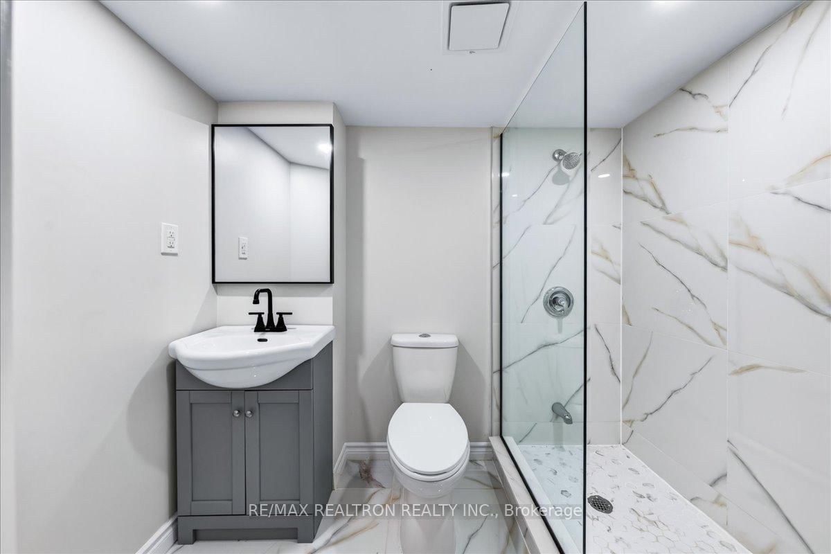 37 Lebovic Drive • Richmond Hill, ON photo 44
