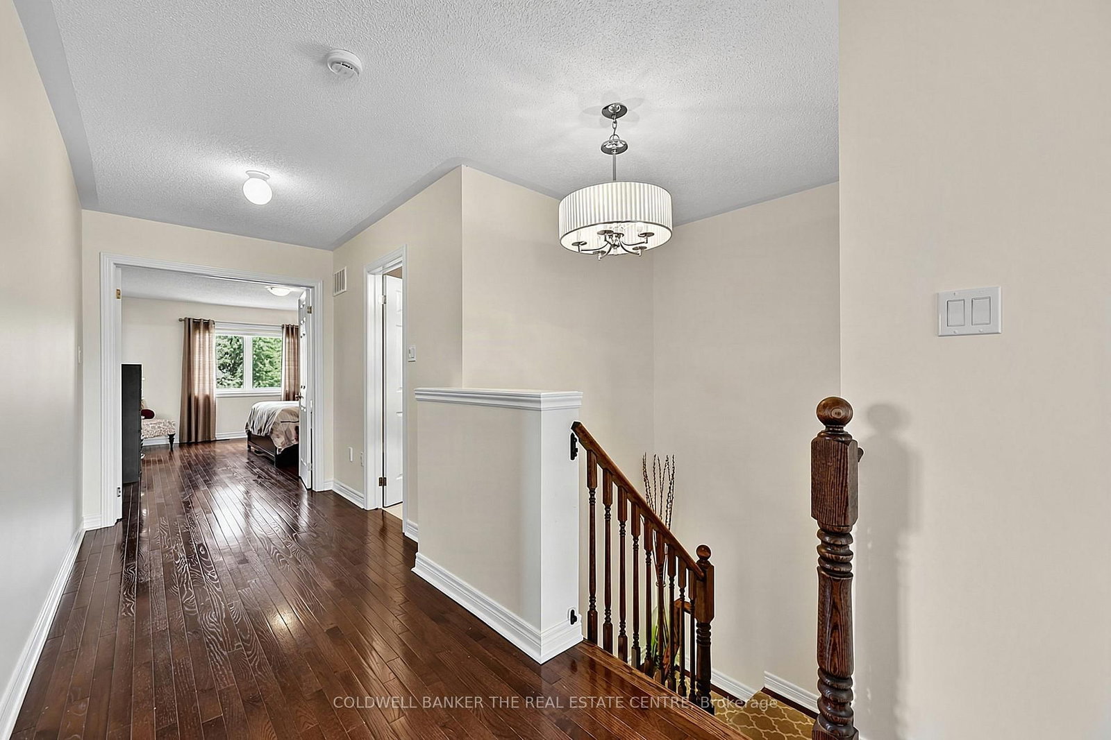 18 Herefordshire Crescent • Newmarket, ON photo 20