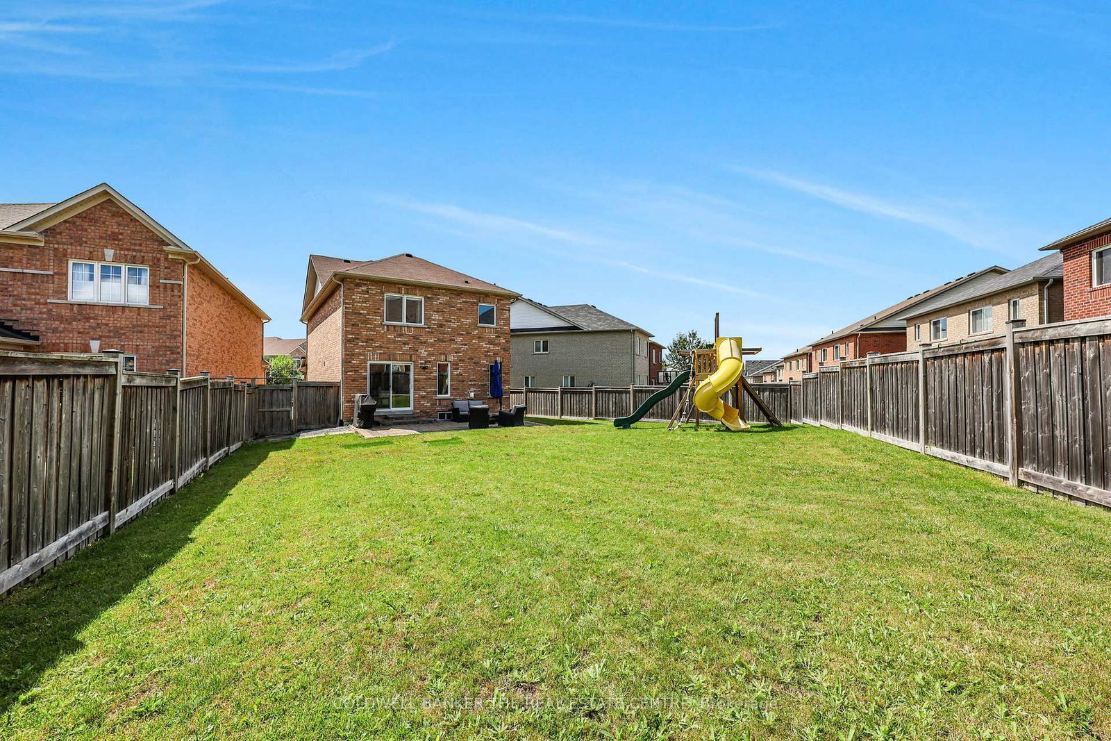 18 Herefordshire Crescent • Newmarket, ON photo 37