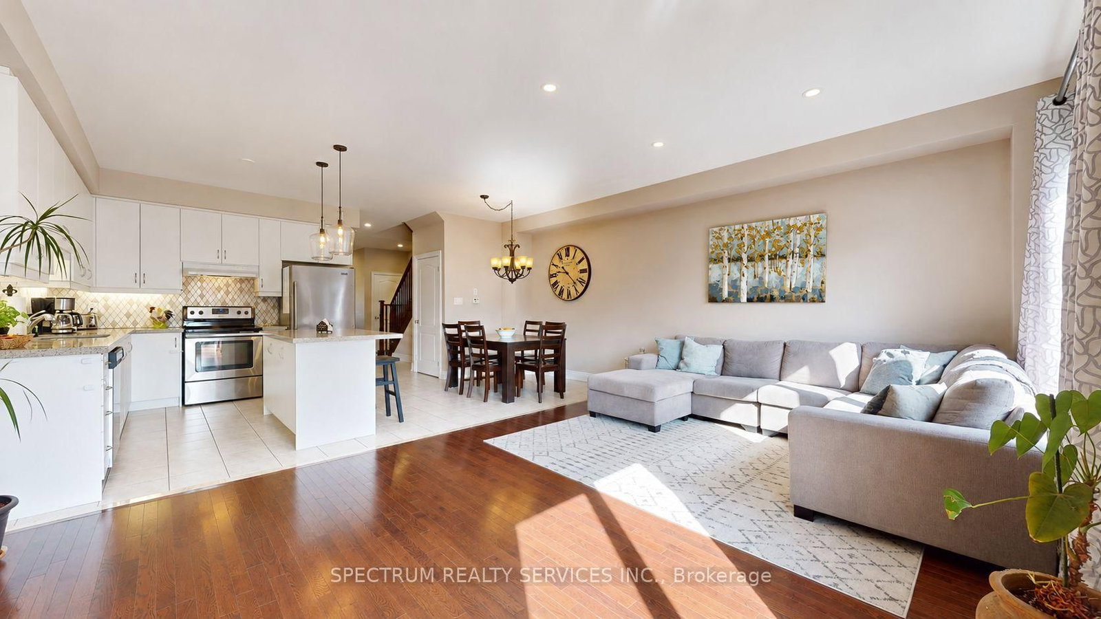 1103 Stantin Street • Innisfil, ON photo 11