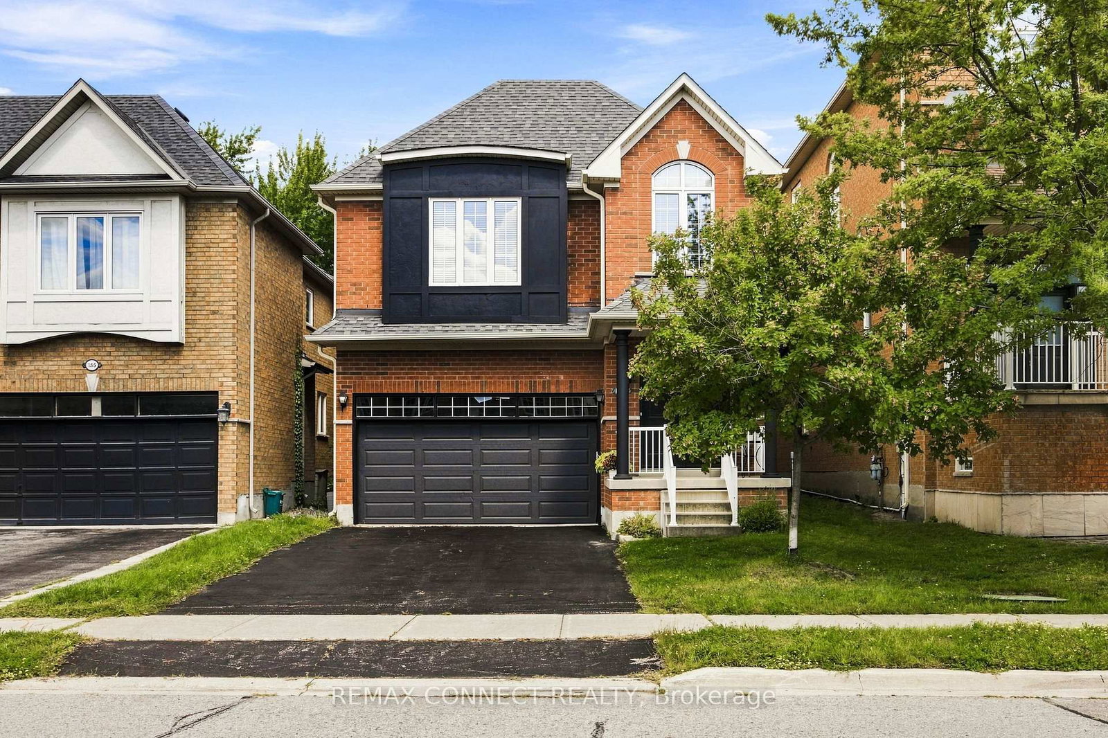 151 Bentoak Crescent • Vaughan, ON photo 1