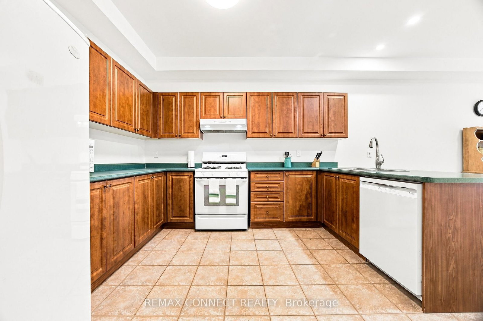 151 Bentoak Crescent • Vaughan, ON photo 13