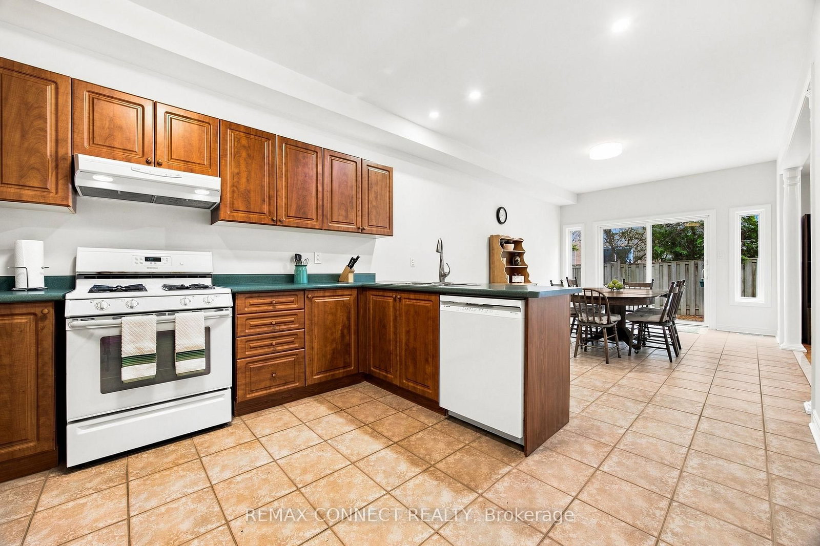 151 Bentoak Crescent • Vaughan, ON photo 14