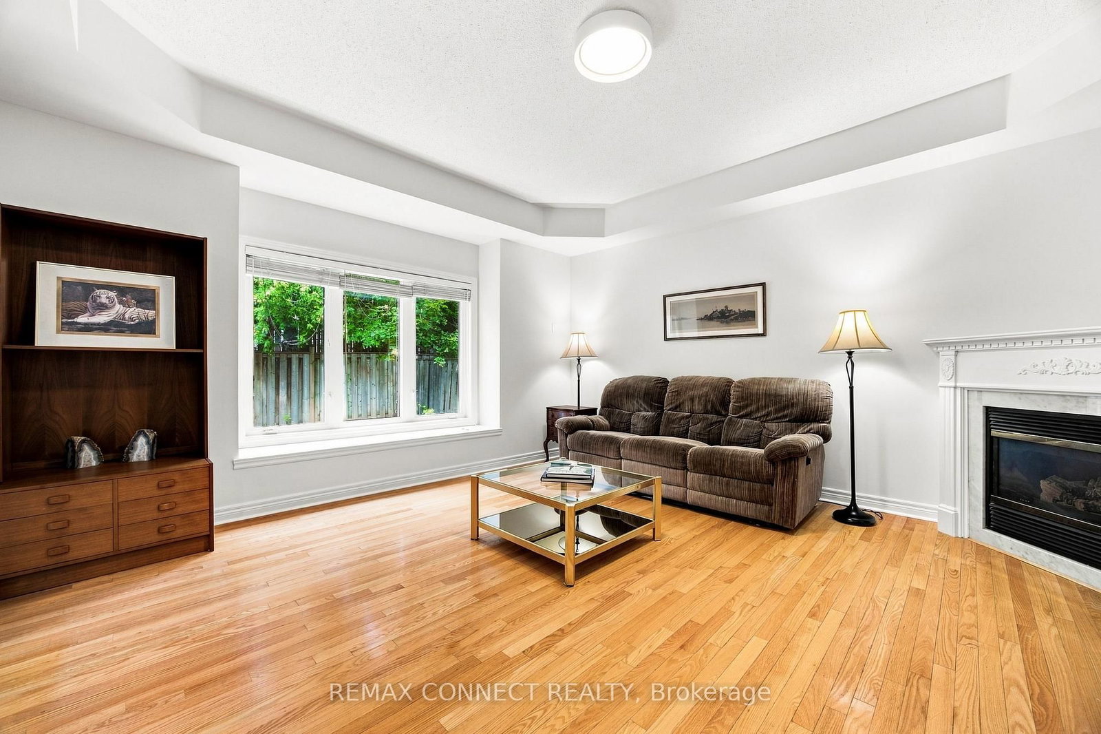 151 Bentoak Crescent • Vaughan, ON photo 4
