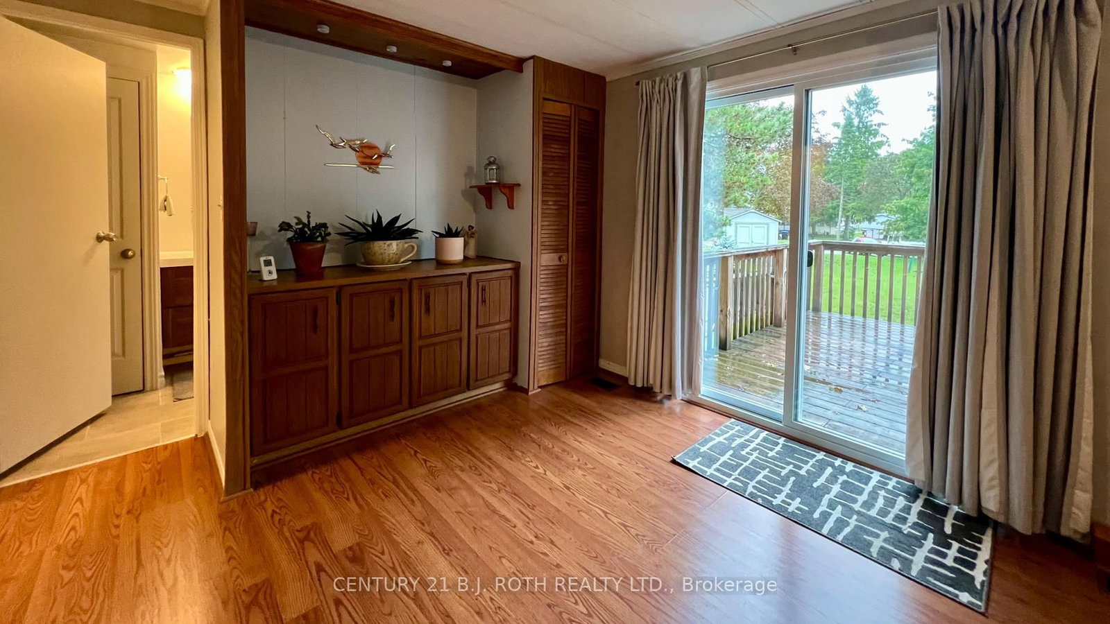 6 Walnut Court • Innisfil, ON photo 10