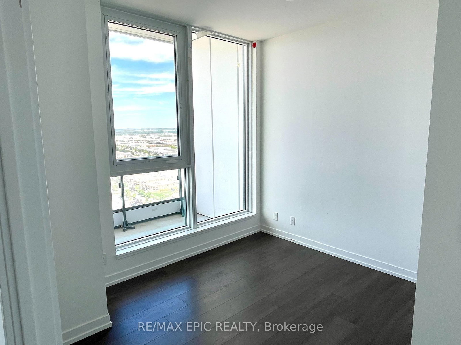 3311-898 Portgage Pkwy, Vaughan, view 16