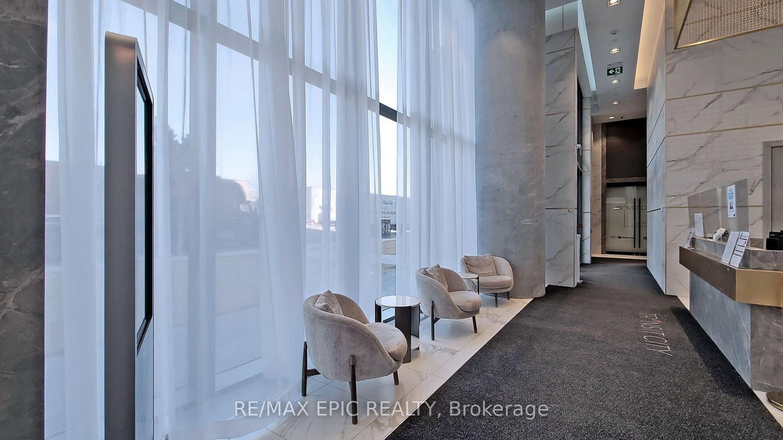 3311-898 Portgage Pkwy, Vaughan, view 4