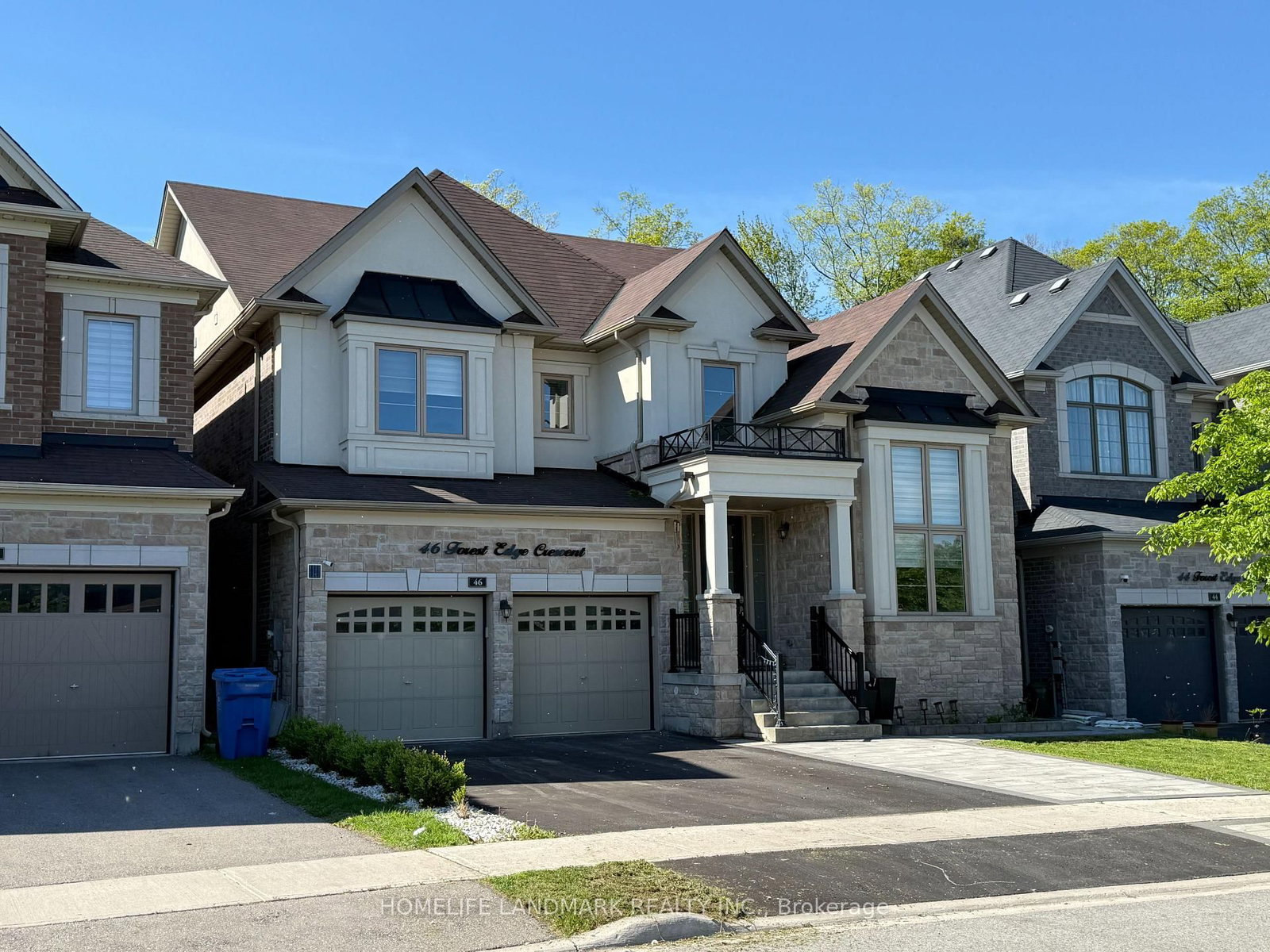 46 Forest Edge Crescent • East Gwillimbury, ON photo 1