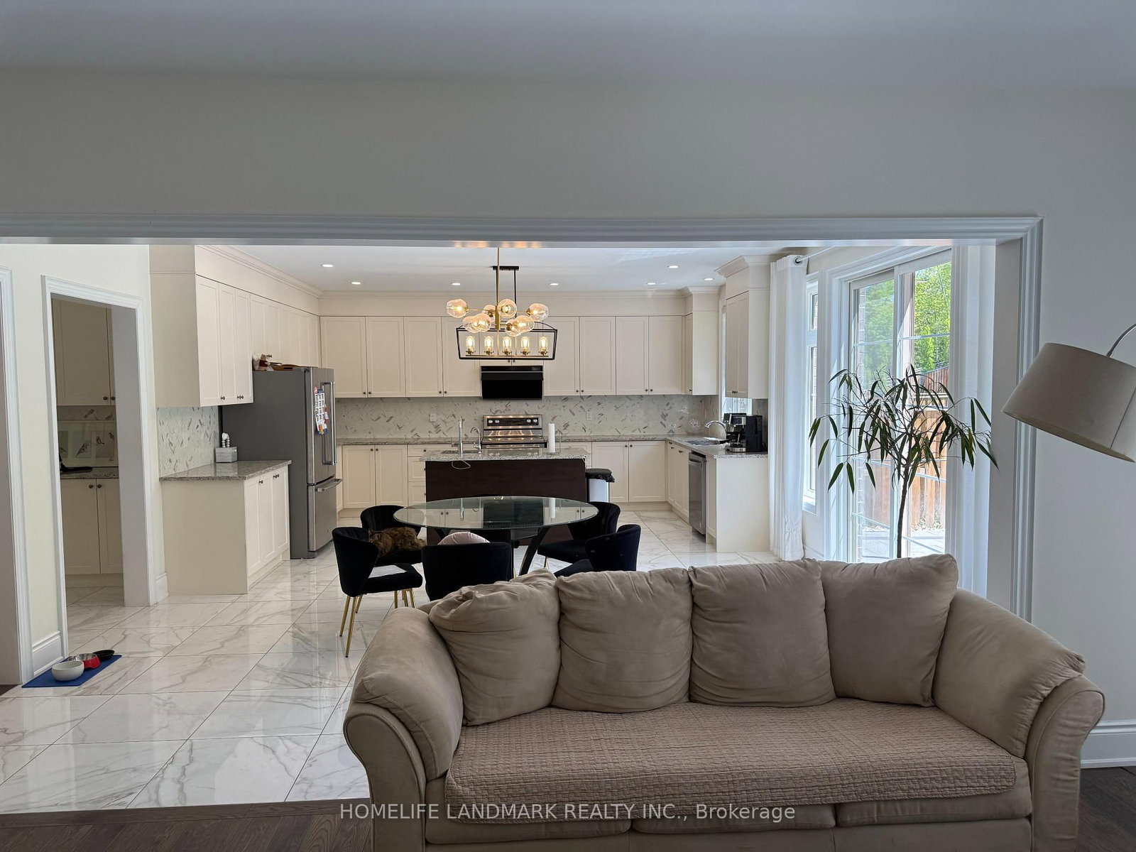 46 Forest Edge Crescent • East Gwillimbury, ON photo 13
