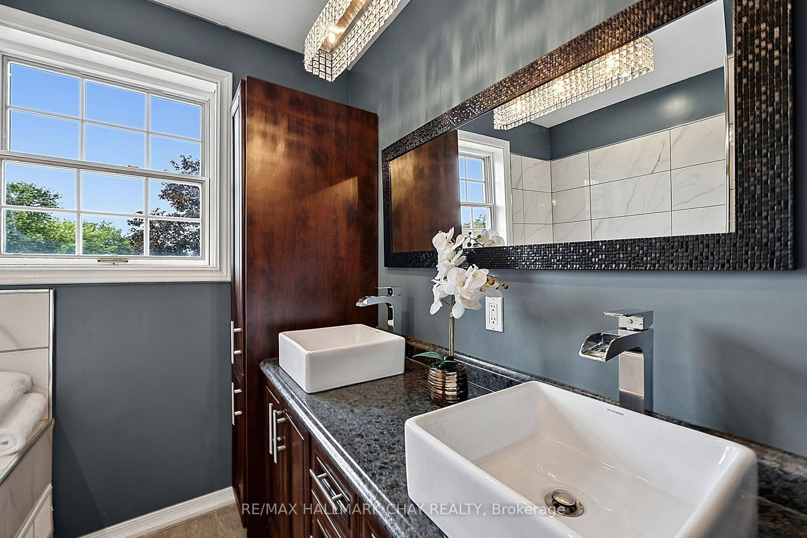 334 Parkwood Avenue • Bradford West Gwillimbury, ON photo 15