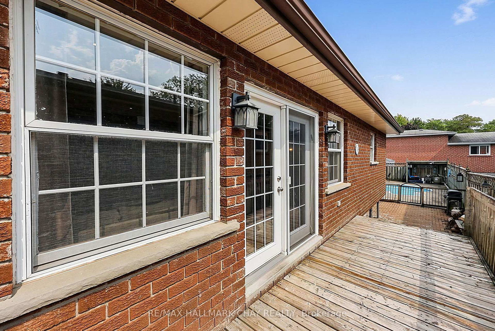 334 Parkwood Avenue • Bradford West Gwillimbury, ON photo 22