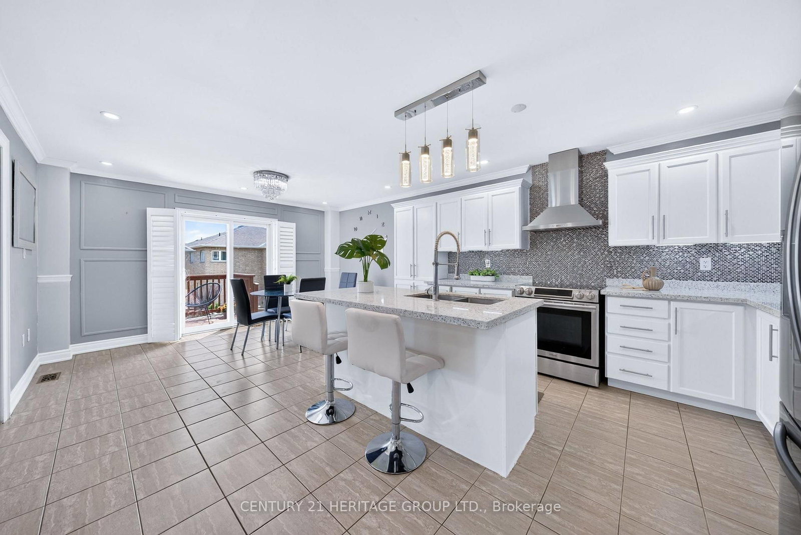182 Richardson Crescent • Bradford West Gwillimbury, ON photo 12