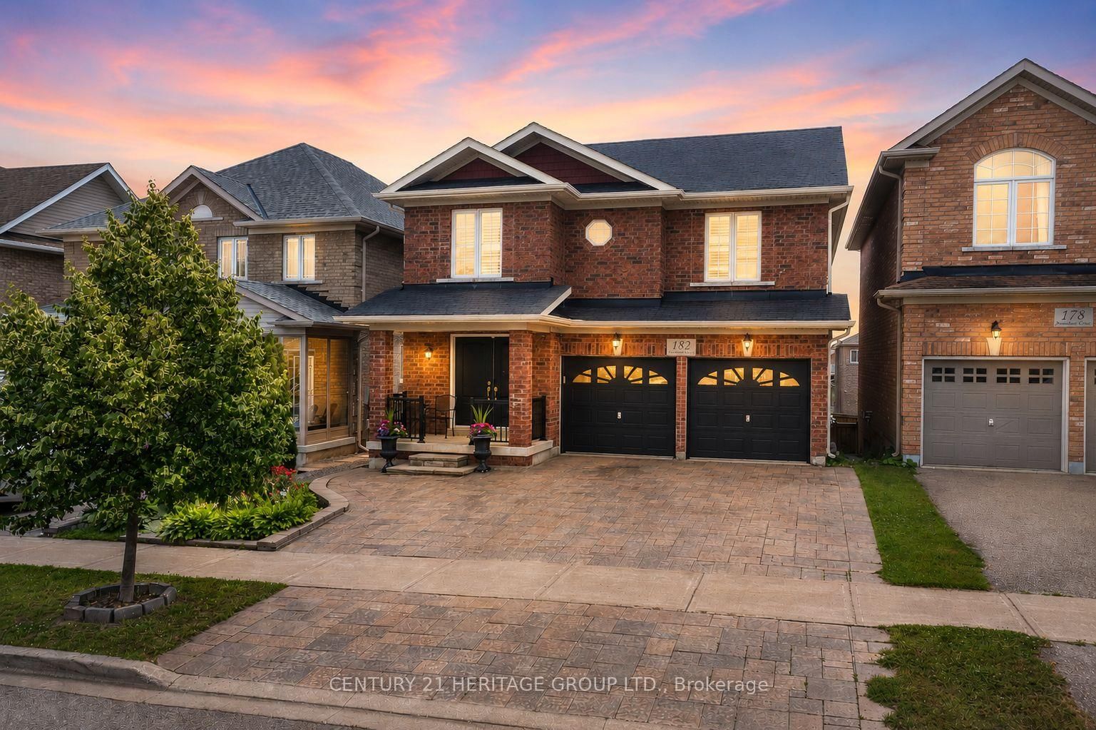 182 Richardson Crescent • Bradford West Gwillimbury, ON photo 2