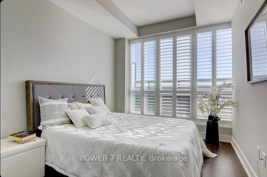 PH14-7608 Yonge St, Vaughan, view 12