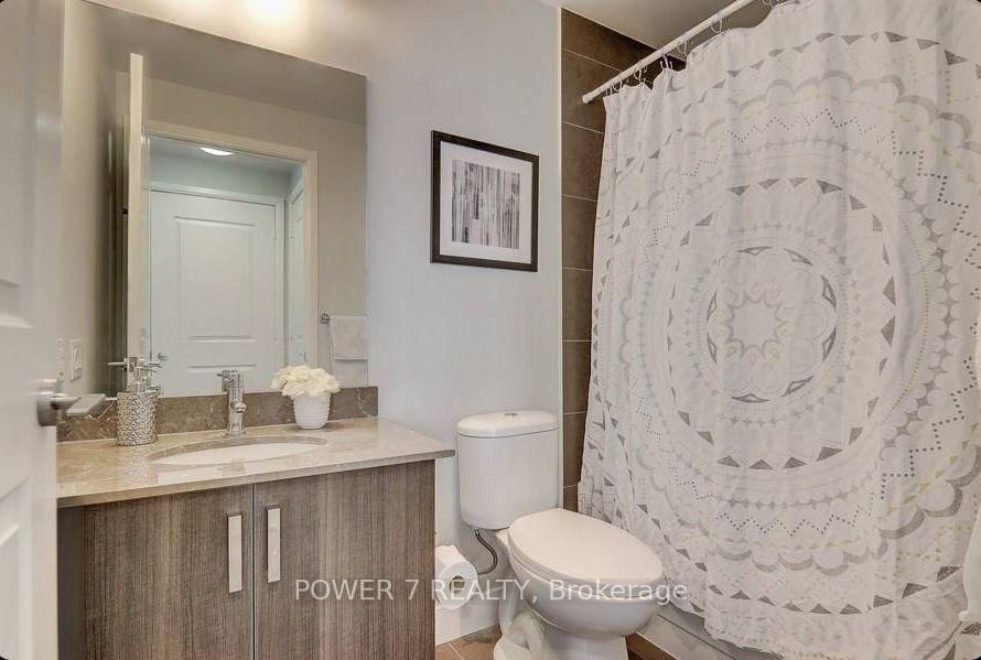 PH14-7608 Yonge St, Vaughan, view 14