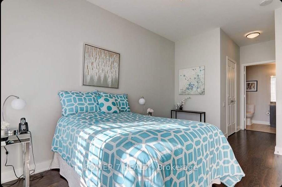 PH14-7608 Yonge St, Vaughan, view 17