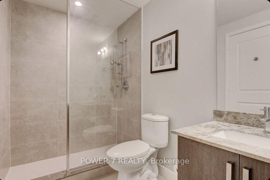 PH14-7608 Yonge St, Vaughan, view 20