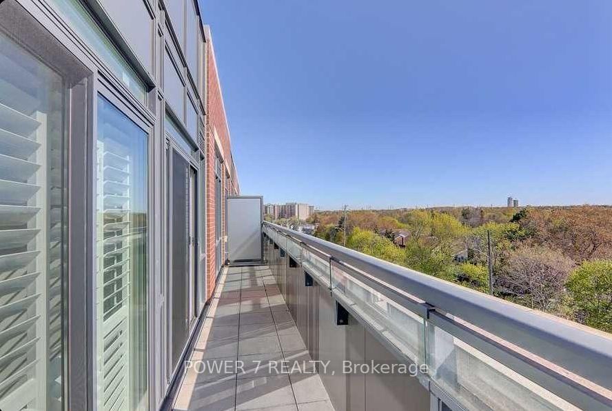 PH14-7608 Yonge St, Vaughan, view 22