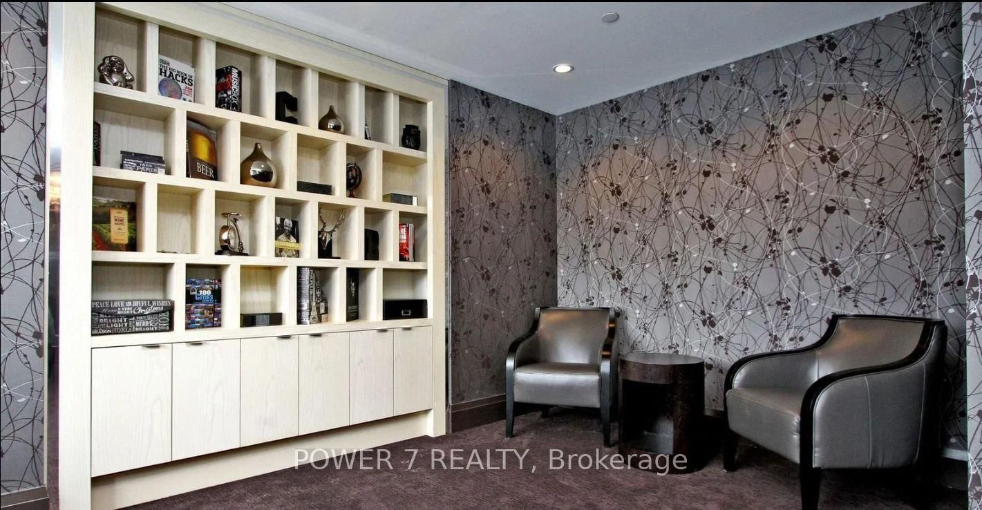 PH14-7608 Yonge St, Vaughan, view 29