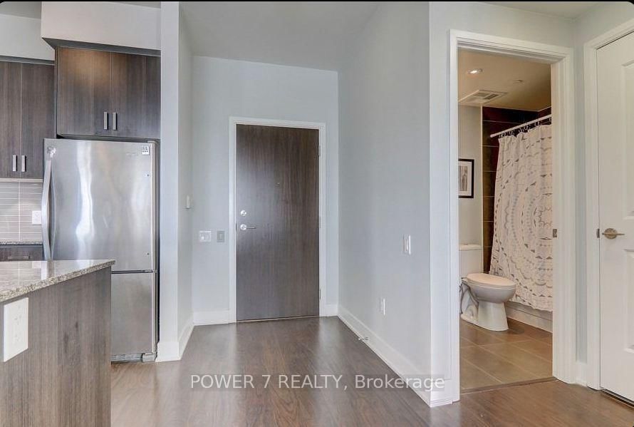 PH14-7608 Yonge St, Vaughan, view 8