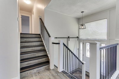 17 Larkdale Crescent • Essa, ON photo 9