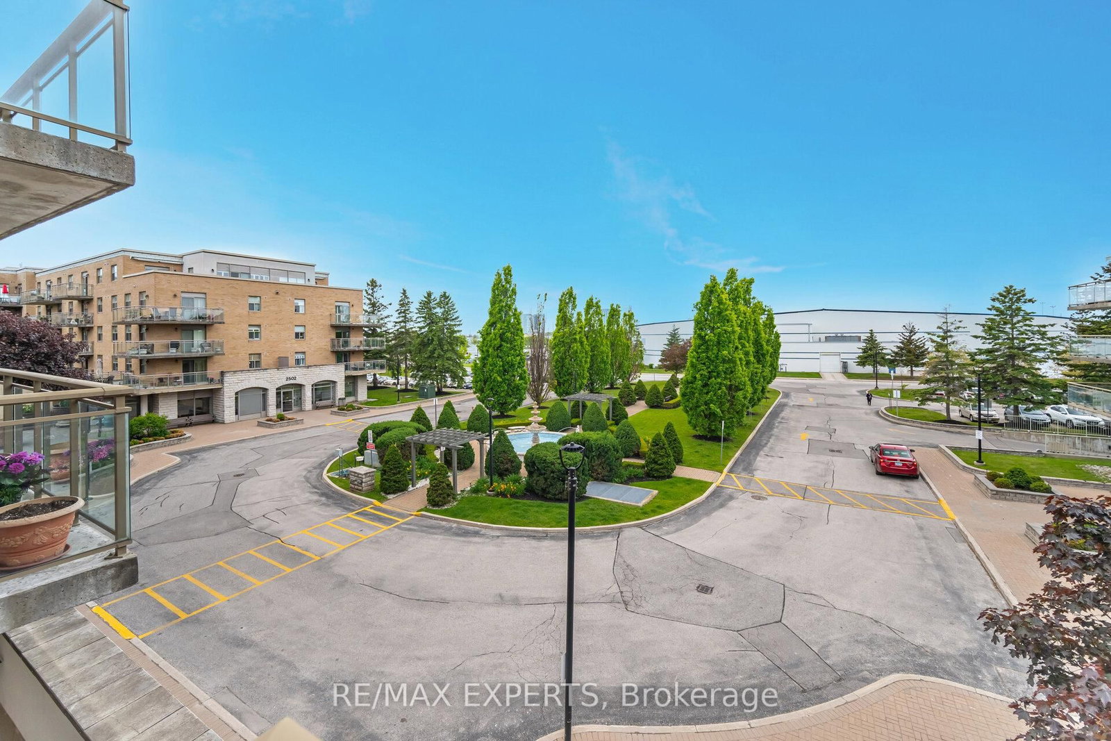 2504 Rutherford Road • #304 • Vaughan, ON photo 8