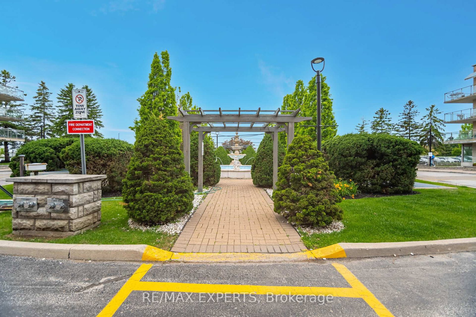 2504 Rutherford Road • #304 • Vaughan, ON photo 9