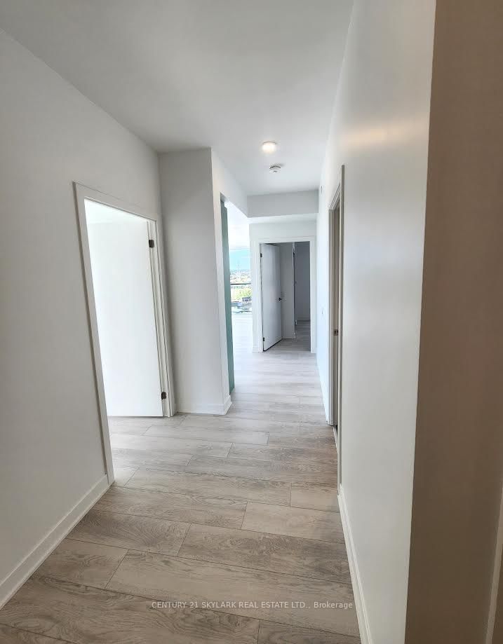 909-10 Flavelle Tr, Vaughan, view 6