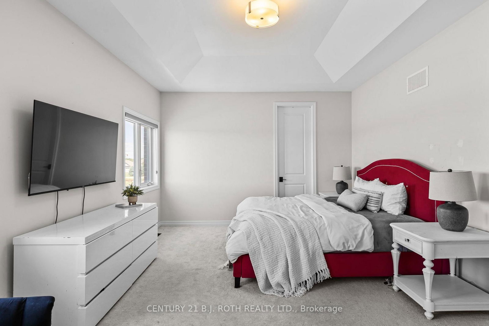 6 Henderson Street • Essa, ON photo 33