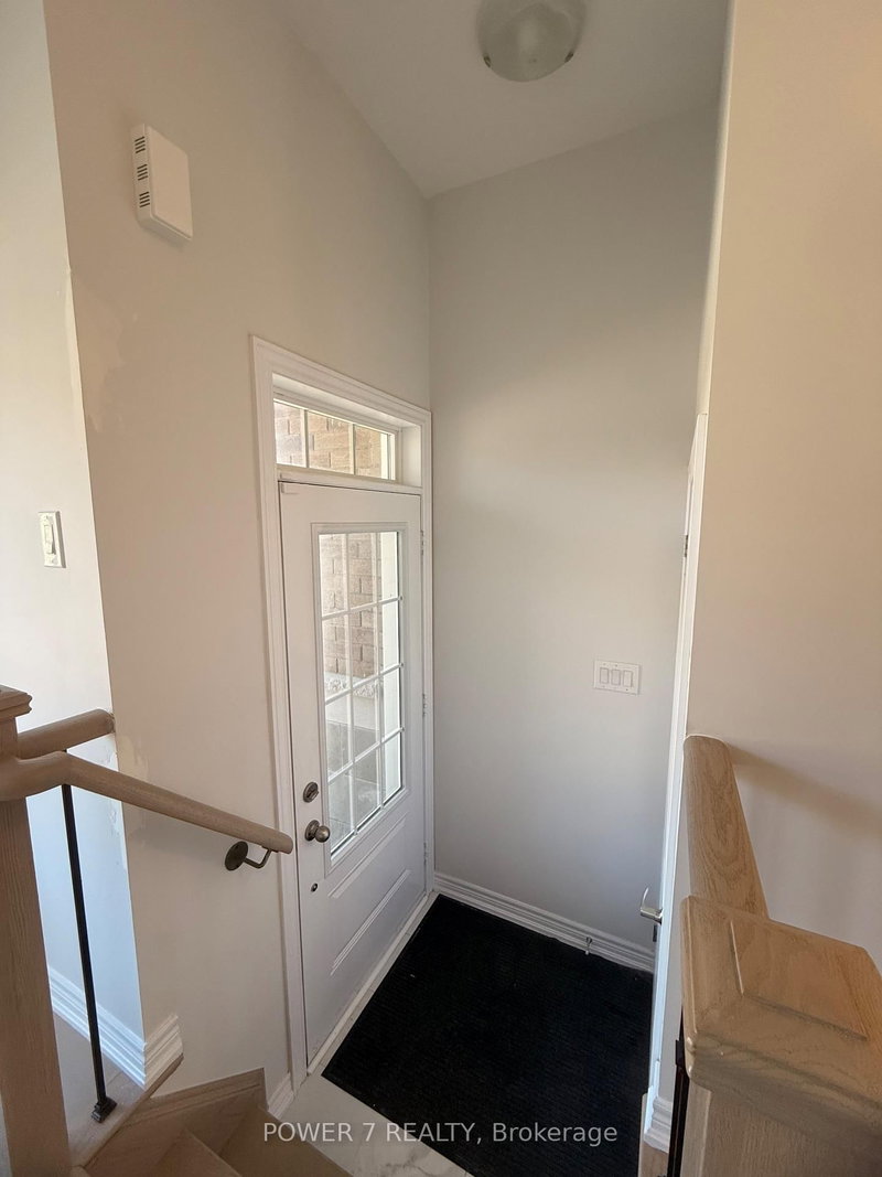 583 White's Hill Avenue